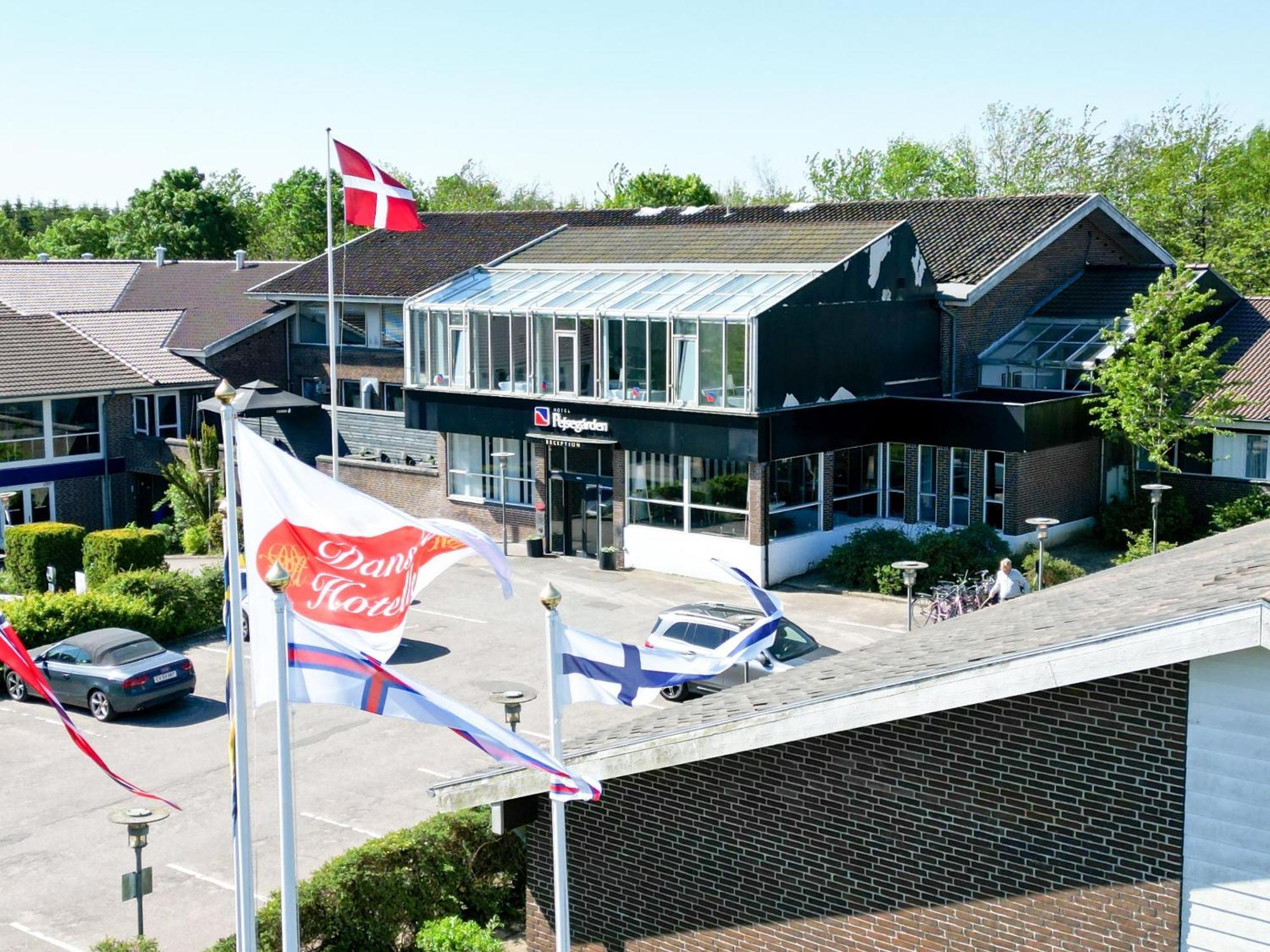 Hotel Pejsegaarden Brædstrup Dış mekan fotoğraf